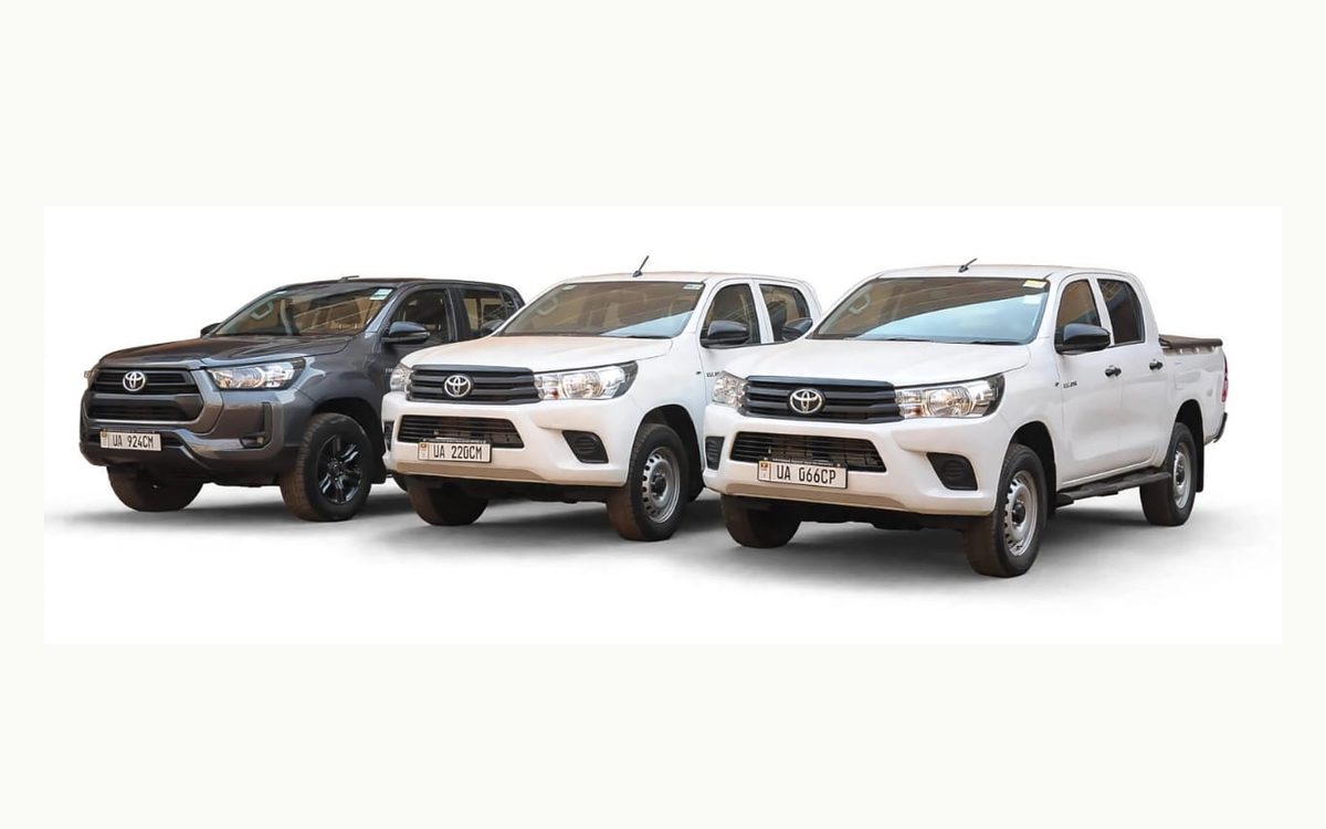 Toyota Hilux Double Cab photo 3